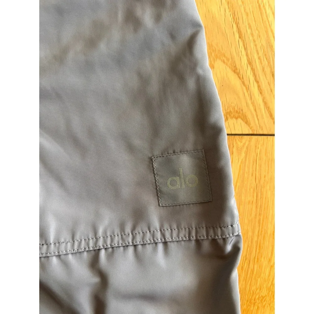 Alo Yoga High Waist Ski Moto Puffer Pants Fog Purple Wide Leg Pockets Size S